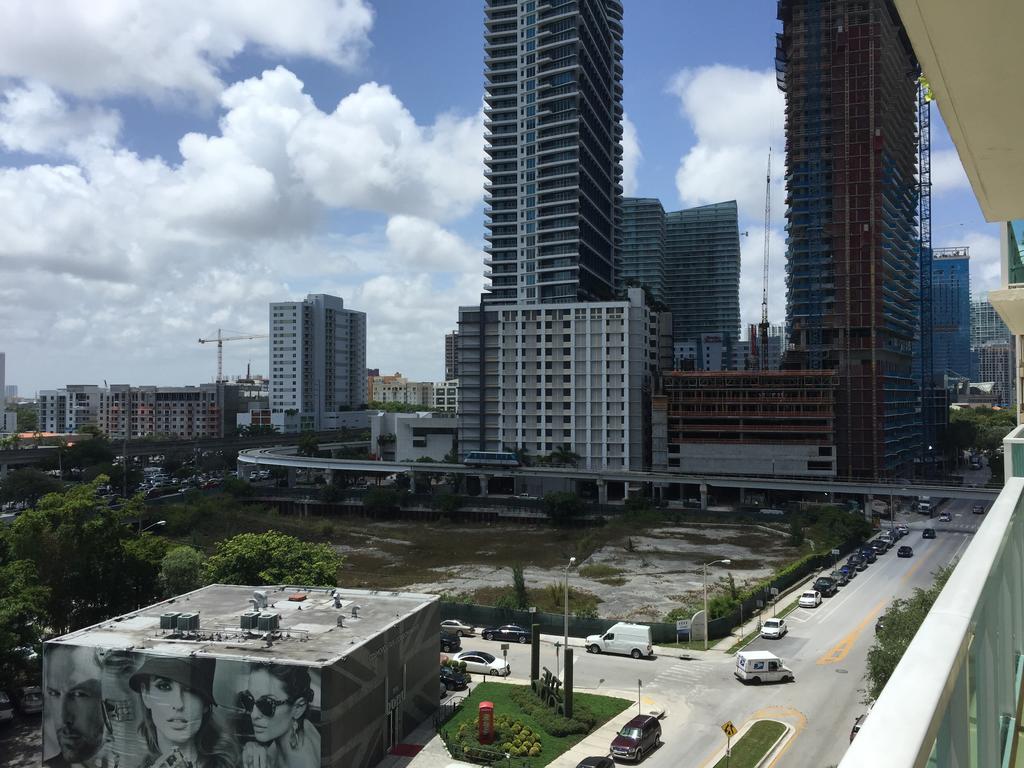 Lyx Suites At One Broadway In Brickell Miami Exteriér fotografie