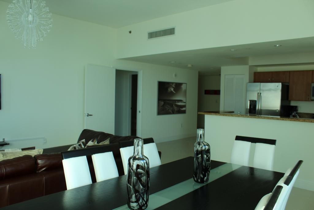 Lyx Suites At One Broadway In Brickell Miami Exteriér fotografie