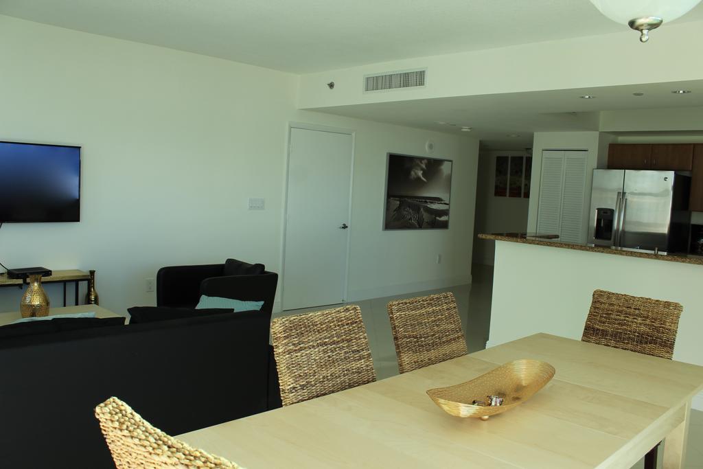 Lyx Suites At One Broadway In Brickell Miami Exteriér fotografie