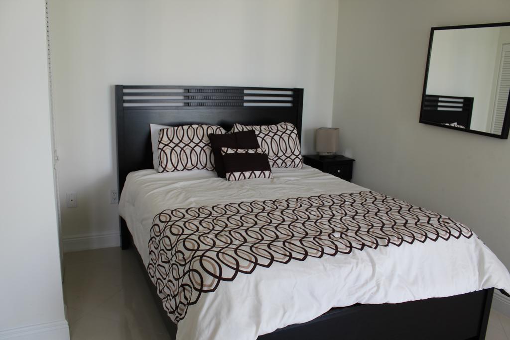Lyx Suites At One Broadway In Brickell Miami Exteriér fotografie