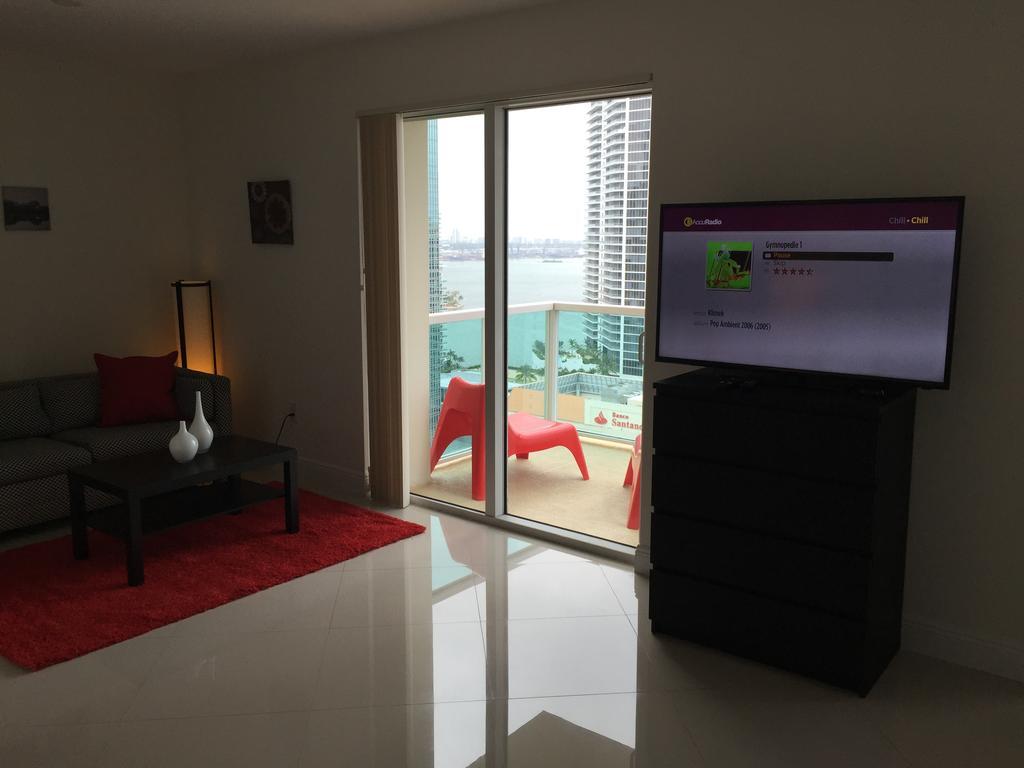 Lyx Suites At One Broadway In Brickell Miami Exteriér fotografie
